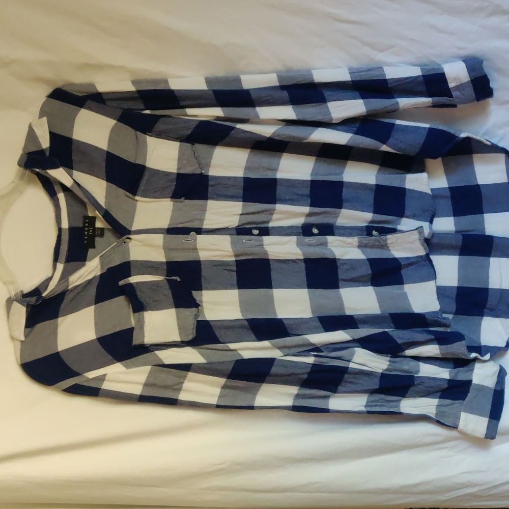 Checkered plaid shirt